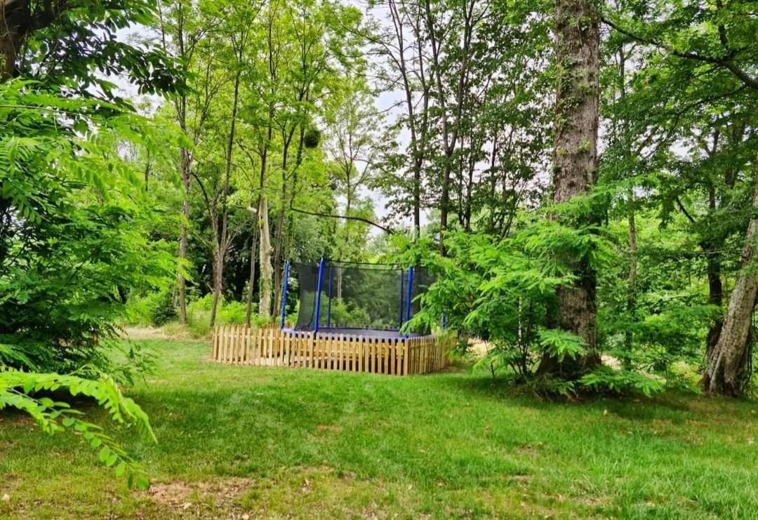 Gites Du Domaine De La Gauderie Sanilhac  Esterno foto